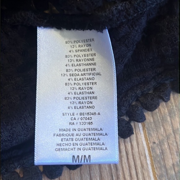 Eri + Ali Woman’s Black long Sleeve Size Medium - Picture 5 of 5